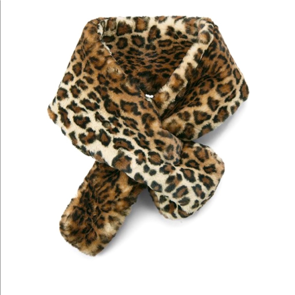 Cabi Bundle Up Scarf